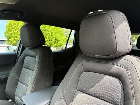 New 2026 Chevrolet Equinox LT w/ Midnight Edition FWD image 15