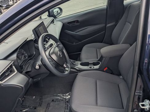 Used 2025 Toyota Corolla LE FWD image 13