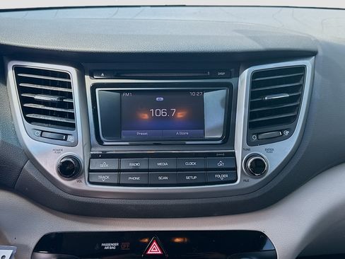 Used 2017 Hyundai Tucson SE FWD image 10