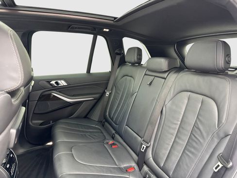 Used 2019 BMW X5 xDrive40i w/ Convenience Package AWD/4WD image 37