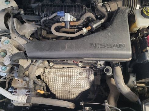 Used 2019 Nissan Rogue SV AWD/4WD image 30