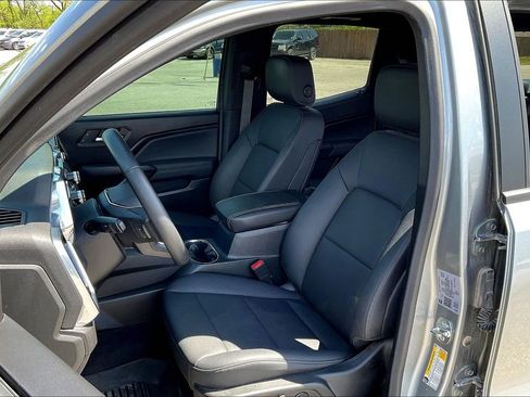 Used 2024 GMC Canyon Elevation w/ Elevation Premium Package image 26