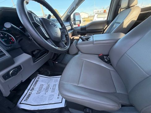 Used 2021 Ford F250 XL w/ Power Equipment Group image 10