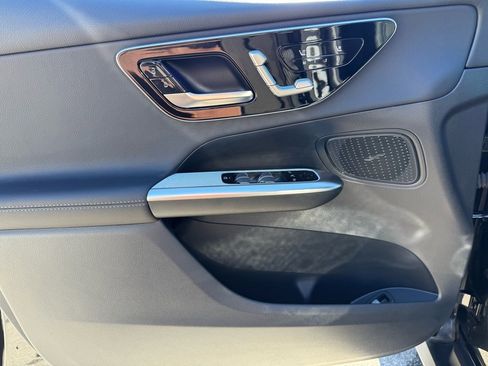 Certified 2025 Mercedes-Benz GLC 300 image 13