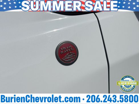 Used 2025 Jeep Compass Trailhawk AWD/4WD image 32