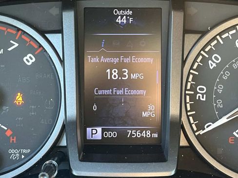 Used 2020 Toyota Tacoma TRD Off-Road image 36