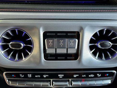 Used 2022 Mercedes-Benz G 63 AMG Squared w/ AMG Night Package Magno image 40