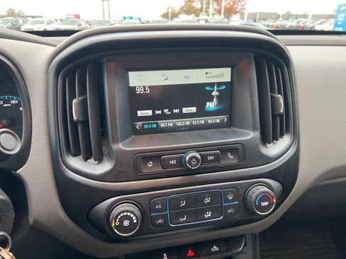 Used 2018 Chevrolet Colorado W/T w/ WT Convenience Package image 21