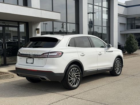 Used 2020 Lincoln Nautilus Reserve w/ Equipment Group 201A image 4