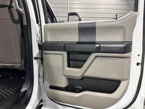 Used 2022 Ford F250 XL w/ Power Equipment Group image 35