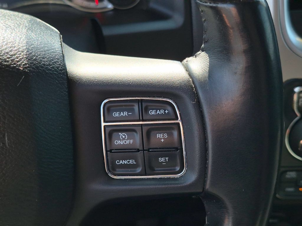 Used 2019 RAM 1500 Big Horn AWD/4WD image 16