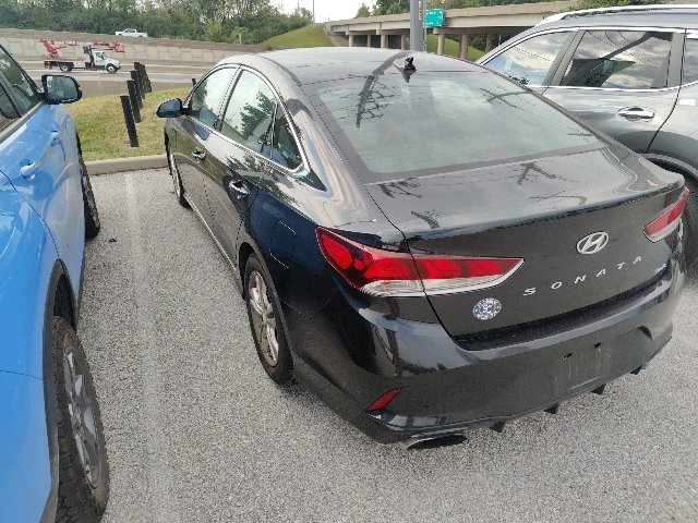 Used 2018 Hyundai Sonata Sport w/ Tech Package 05 FWD image 8