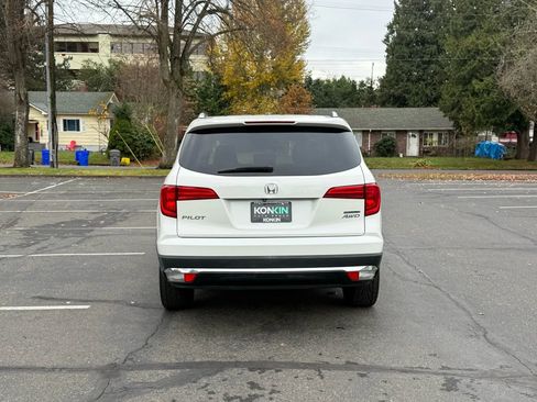 Used 2016 Honda Pilot Touring image 5
