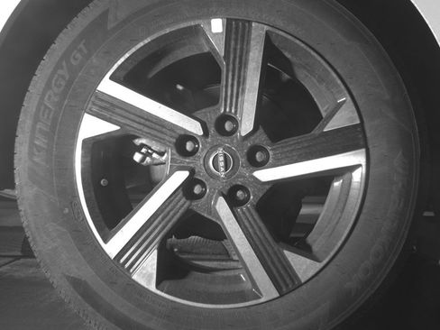 Used 2025 Nissan Sentra SV image 15