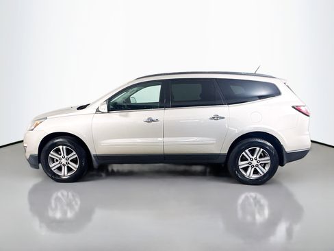 Used 2017 Chevrolet Traverse LT FWD image 6