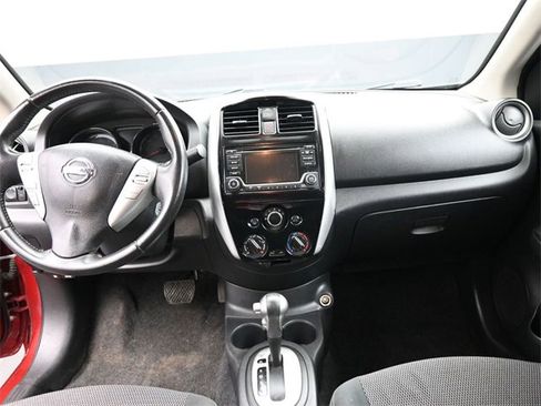 Used 2018 Nissan Versa SV w/ SV Special Edition Package image 21