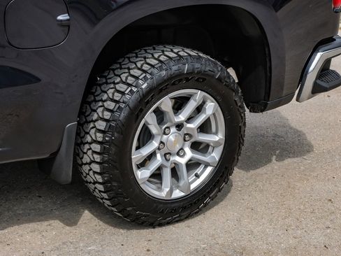 Used 2024 Chevrolet Silverado 1500 LT w/ Z71 Off-Road Package image 63