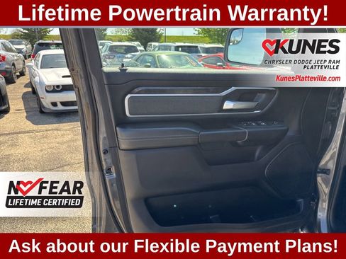 Used 2022 RAM 1500 Big Horn AWD/4WD image 11