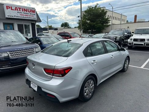 Used 2019 Kia Rio S FWD image 5