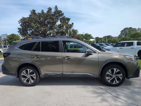 Used 2020 Subaru Outback Limited w/ Popular Package #2 image 11