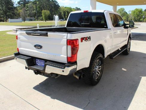 Used 2017 Ford F250 Lariat w/ Lariat Ultimate Package image 16