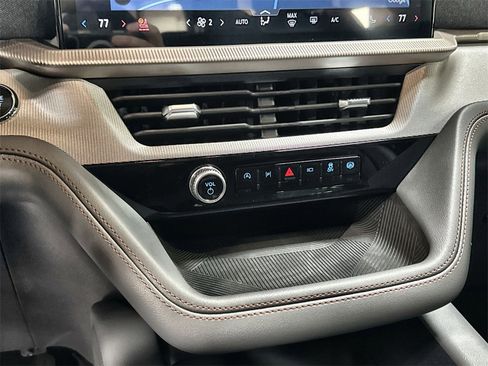 New 2026 Ford Explorer Active image 22