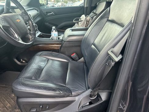 Used 2018 Chevrolet Tahoe LT image 10