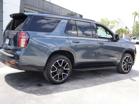 Used 2021 Chevrolet Tahoe RST w/ Luxury Package RWD image 9