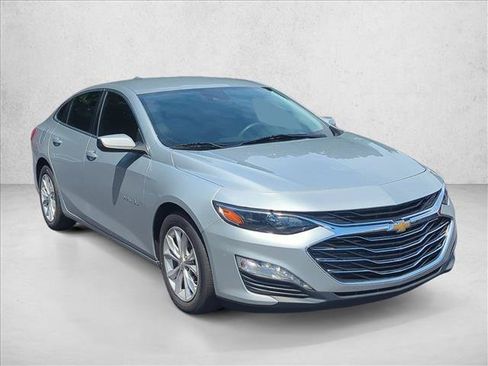 Used 2022 Chevrolet Malibu LT FWD image 3