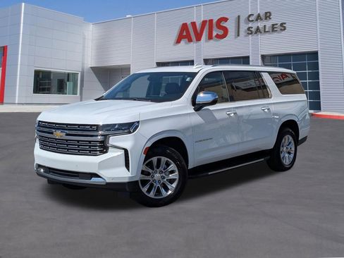 Used 2023 Chevrolet Suburban Premier image 1