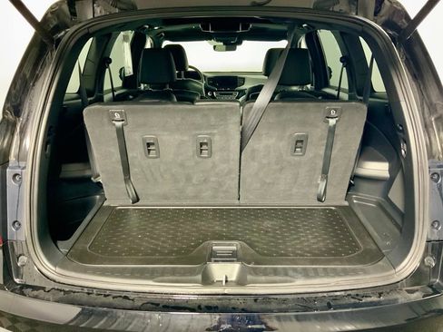Used 2022 Honda Pilot Black Edition image 29