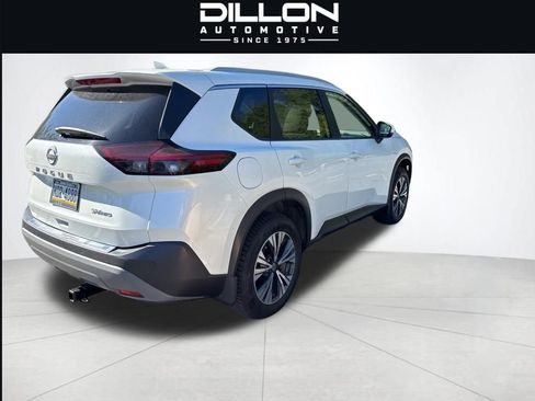 Used 2023 Nissan Rogue SV w/ SV Premium B Package AWD/4WD image 11