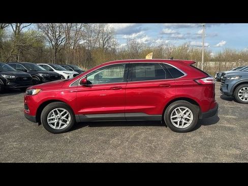 Certified 2023 Ford Edge SEL w/ Convenience Package AWD/4WD image 6