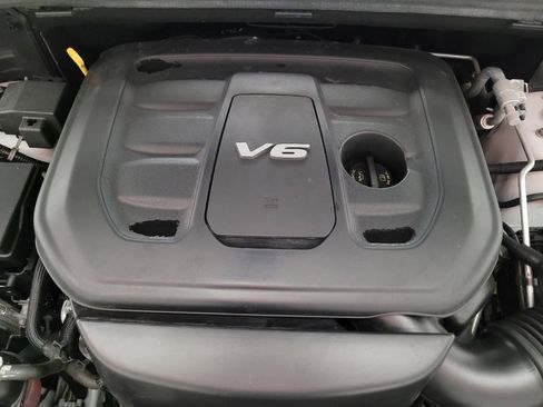 Used 2018 Jeep Grand Cherokee Altitude image 30