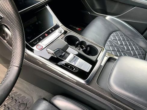 Used 2022 Audi SQ8 Prestige image 16