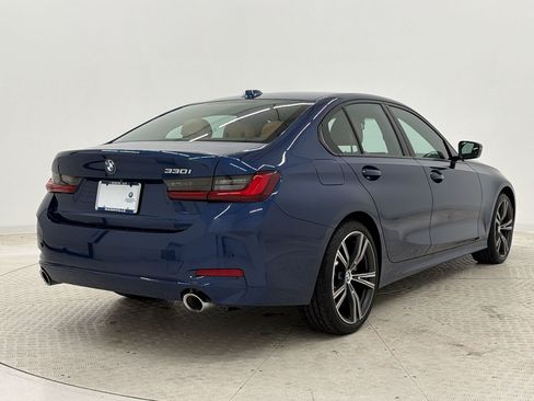 Certified 2023 BMW 330i Sedan w/ Premium Package RWD image 9
