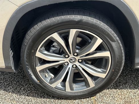 Used 2022 Lexus RX 350 FWD w/ Premium Package image 10