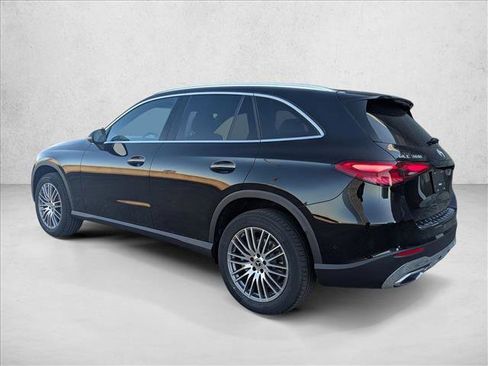 Used 2026 Mercedes-Benz GLC 300 image 7