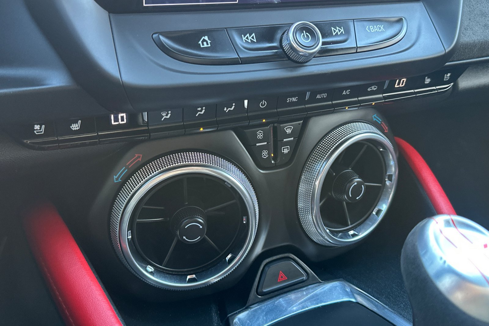 Used 2021 Chevrolet Camaro ZL1 RWD image 27