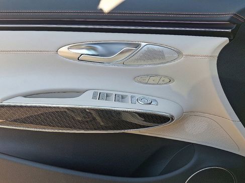 New 2026 Genesis GV70 3.5T Sport Prestige AWD/4WD image 9