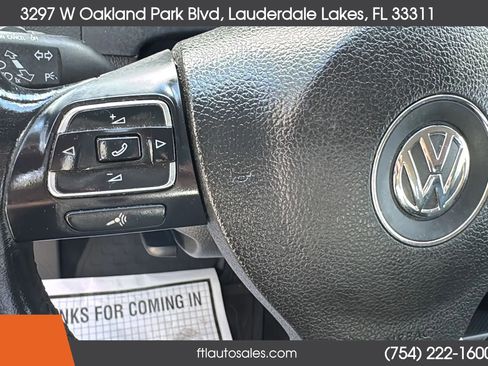 Used 2016 Volkswagen Tiguan S image 48