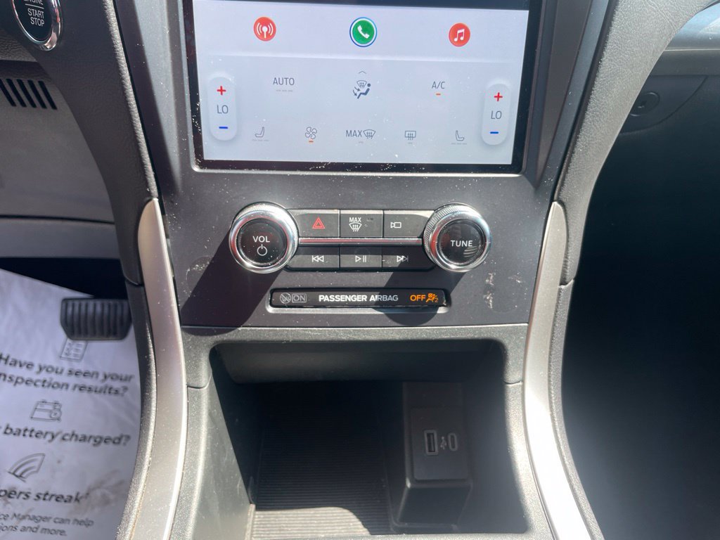 Used 2024 Ford Edge SEL AWD/4WD image 20