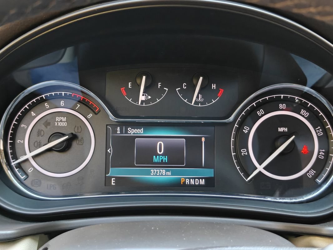Used 2016 Buick Regal FWD image 23