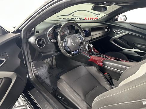 Used 2022 Chevrolet Camaro LT RWD image 16