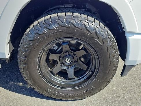 Used 2021 RAM 1500 Laramie AWD/4WD image 8