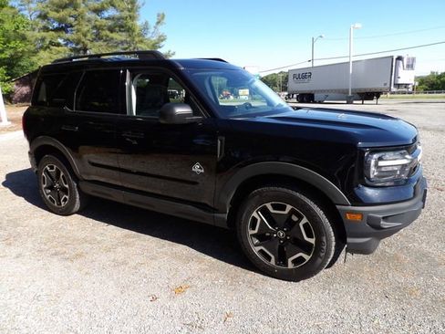 Used 2021 Ford Bronco Sport Outer Banks AWD/4WD image 6