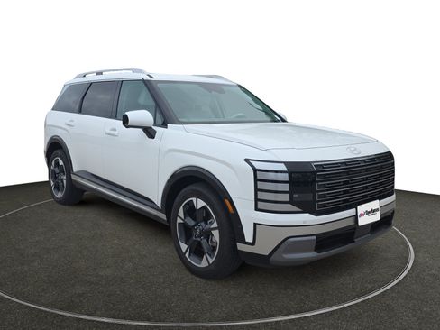 Certified 2026 Hyundai Palisade Limited AWD/4WD image 9