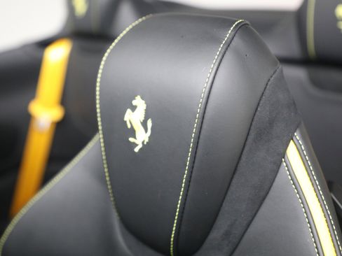 Certified 2025 Ferrari Roma Spider image 31