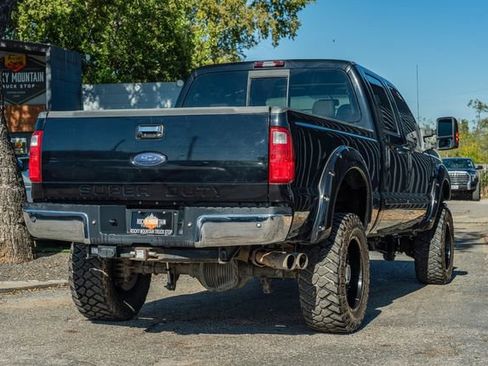 Used 2008 Ford F250 Lariat image 6