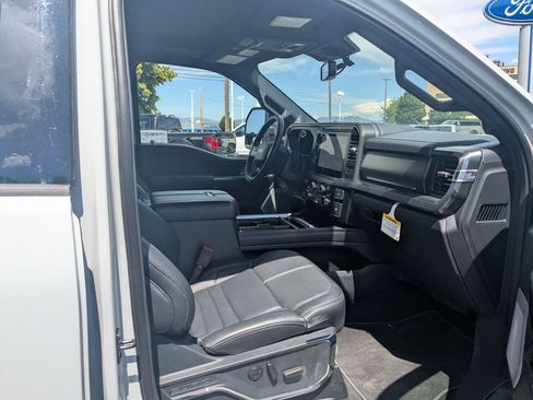 Used 2026 Ford F350 Platinum AWD/4WD image 33